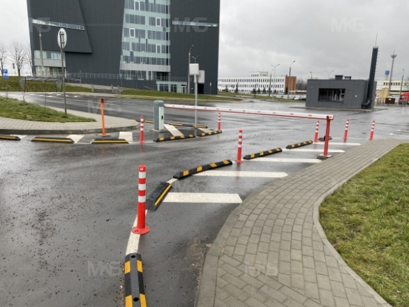 БЦ, р-н МКАД и Тростенец