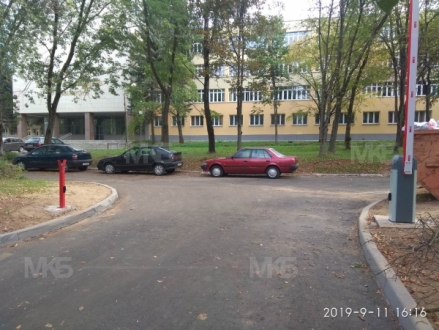 БЦ, Скорины, 8