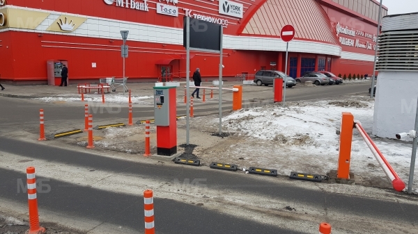 Автоматизированная парковка ТРЦ "ДАНА МОЛЛ"