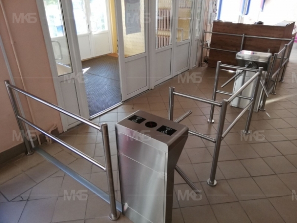 СШ 38 Белецкого 59а