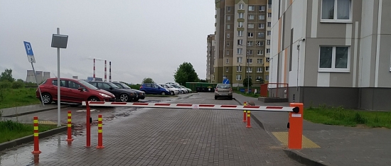 Установка шлагбаума для доступа на территорию товарищества собственников (ТСЖ) многоквартирного дома